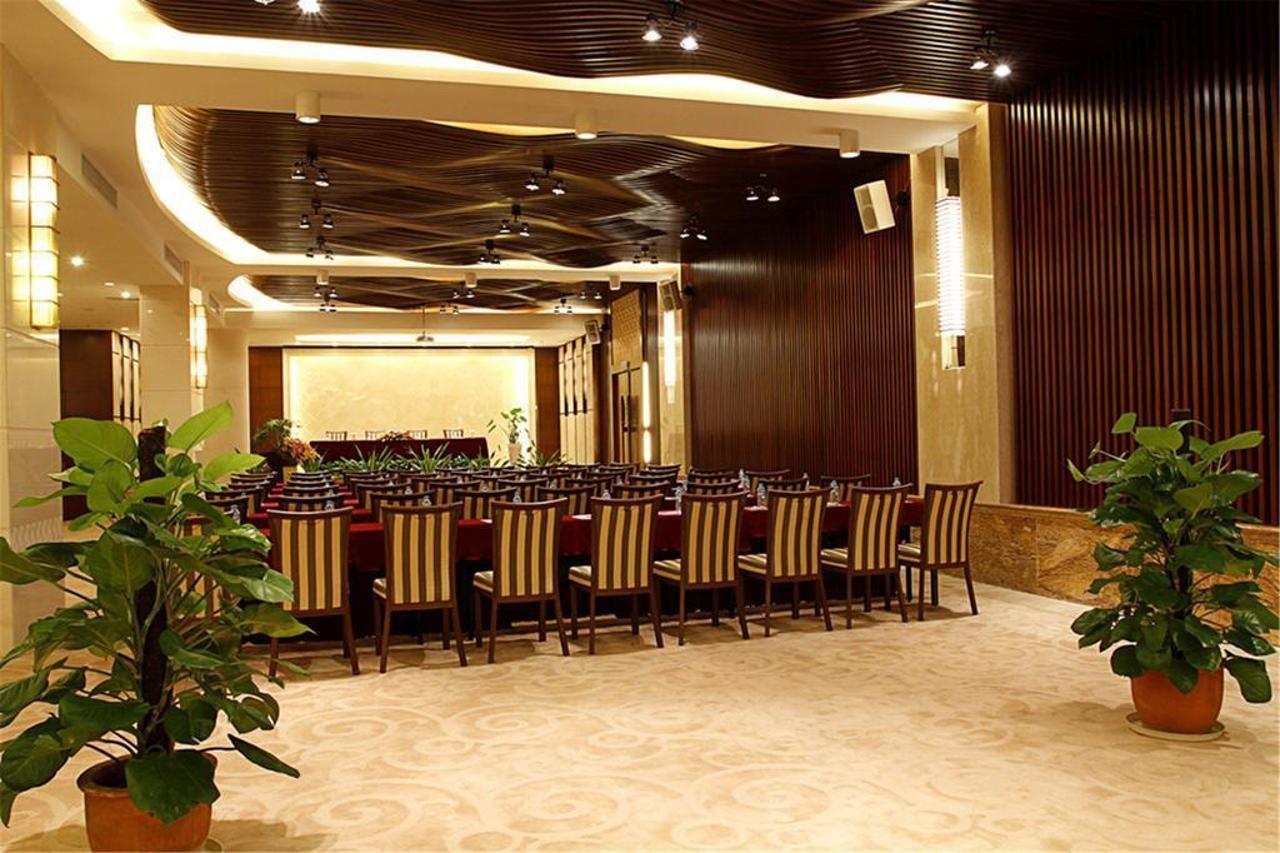 Marina Spa Hotel Sanya Eksteriør bilde