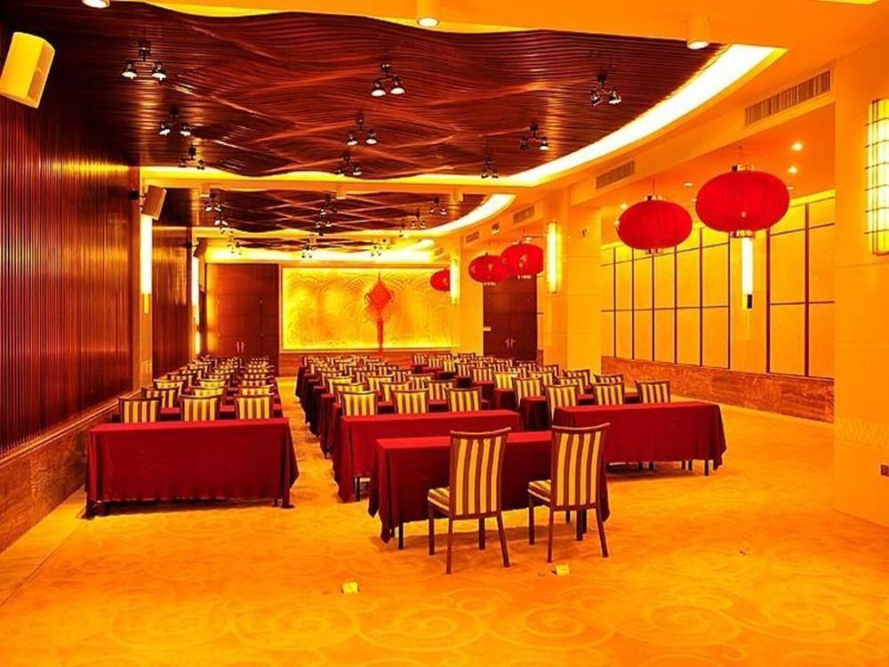 Marina Spa Hotel Sanya Eksteriør bilde