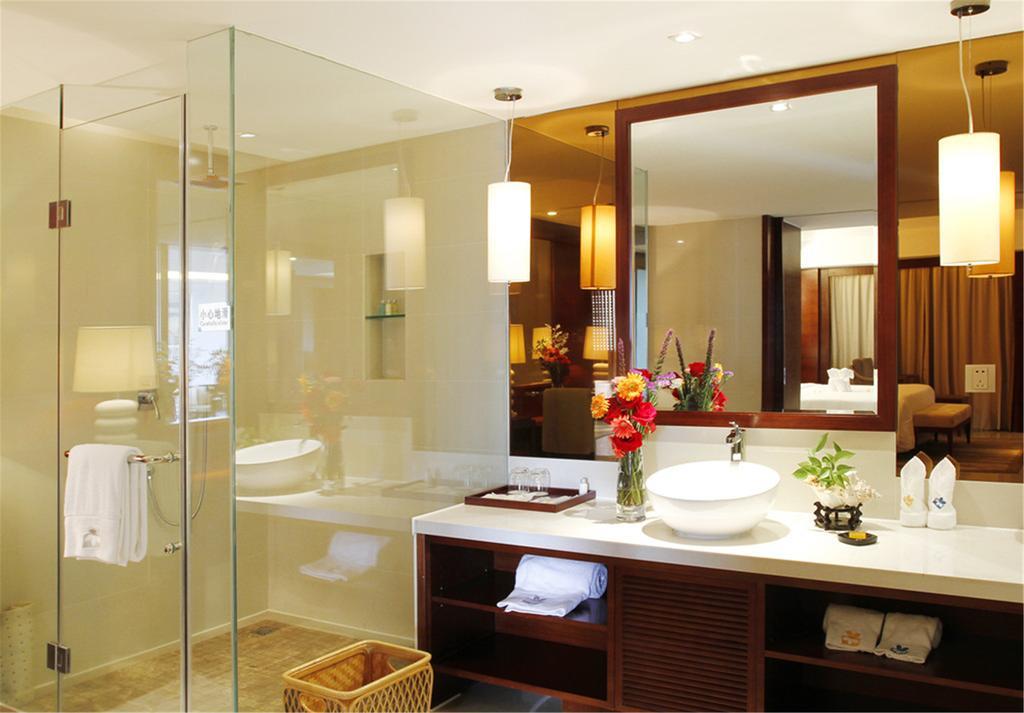Marina Spa Hotel Sanya Eksteriør bilde